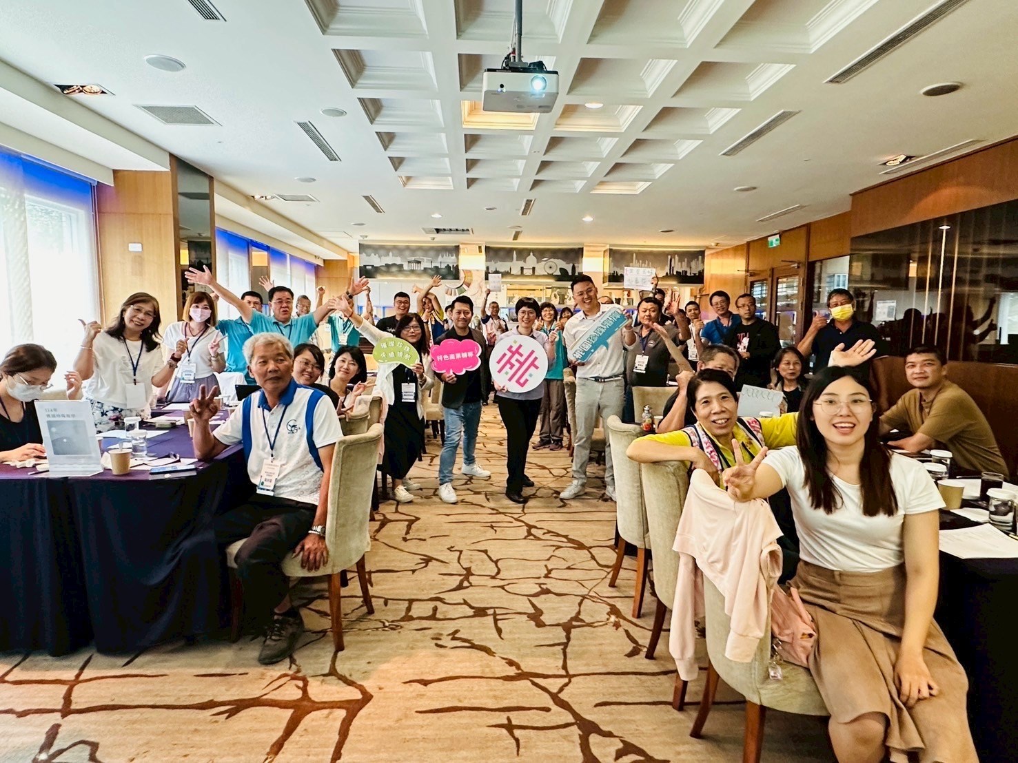 桃園市政府打造珍珠海岸 共創永續旅遊新篇章 10家在地協會、21間業者激盪創新思維 打造觀光新典範